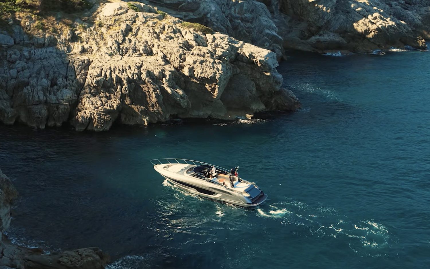 The boat entering the private cove at Punta San Lorenzo, seen from above